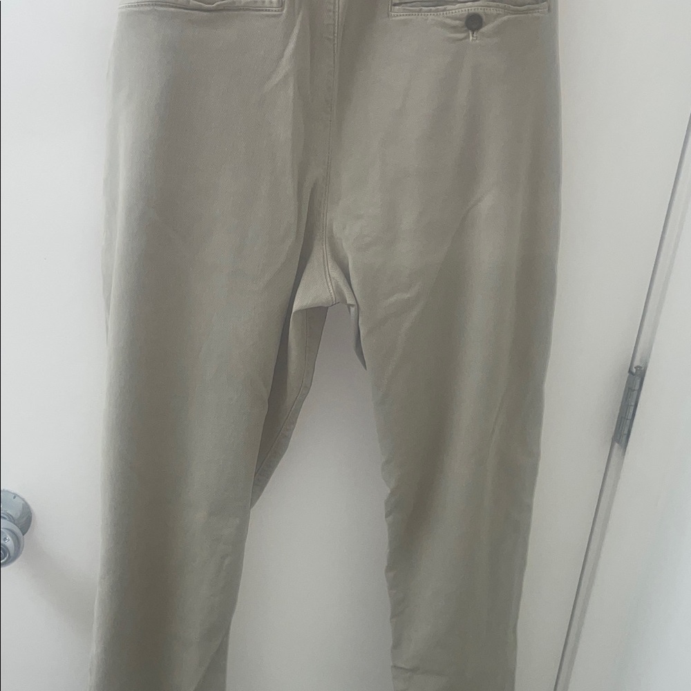 Faherty Tailored Fit Khaki Chinos for Men - Picture 14 of 14